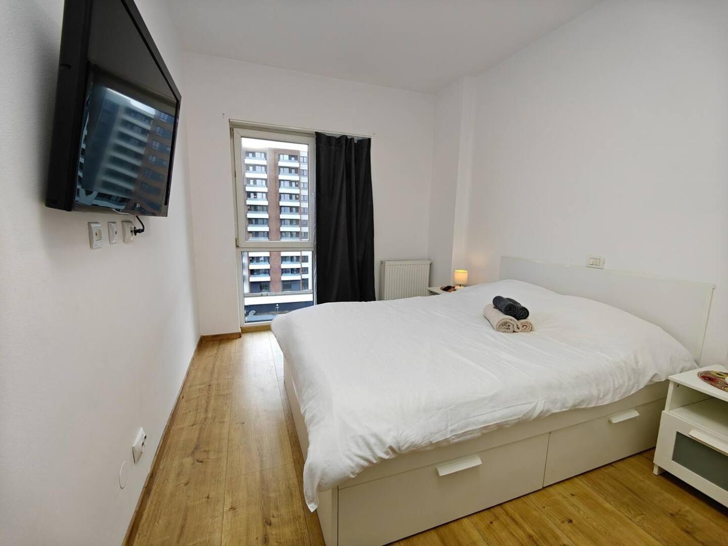 Park Lake Near Iulius Mall, Wi-Fi, Walk-In Showe Cluj-Napoca Exterior foto